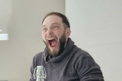 3560